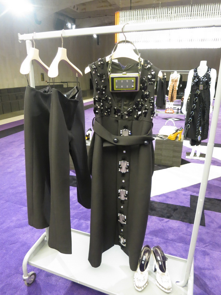 Prada 2012ﶬƷDƬ