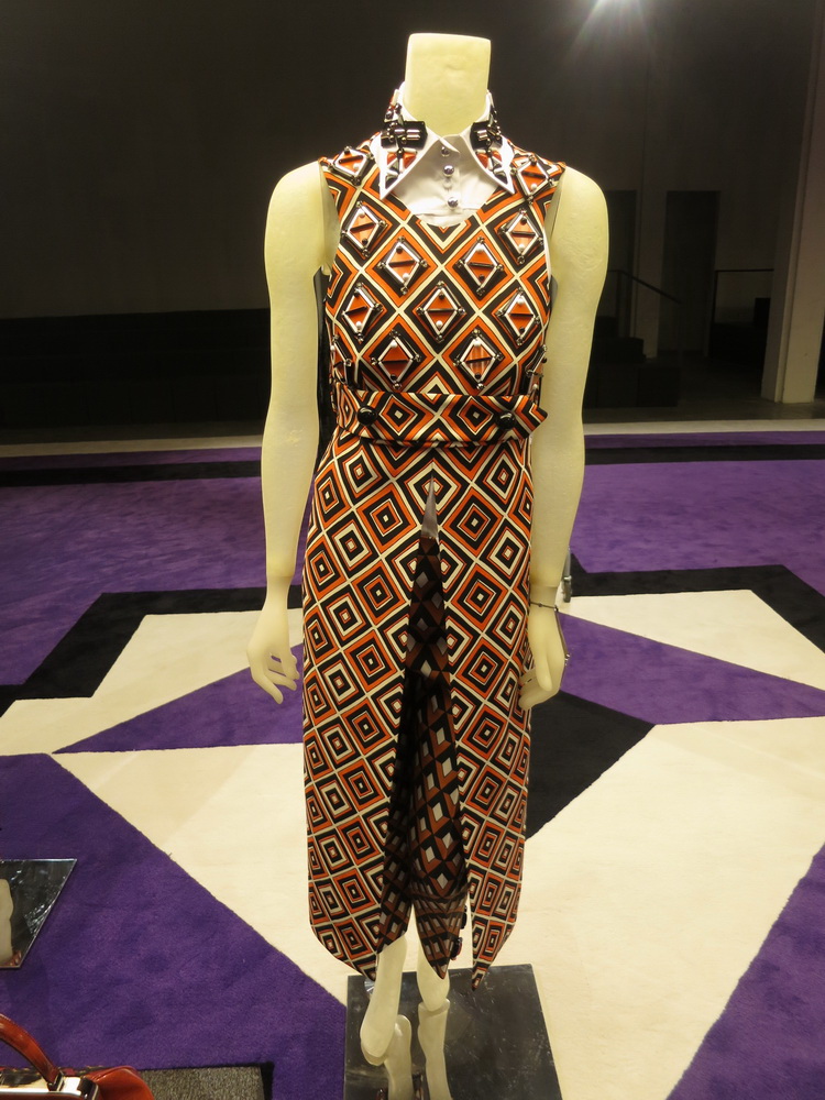 Prada 2012ﶬƷDƬ