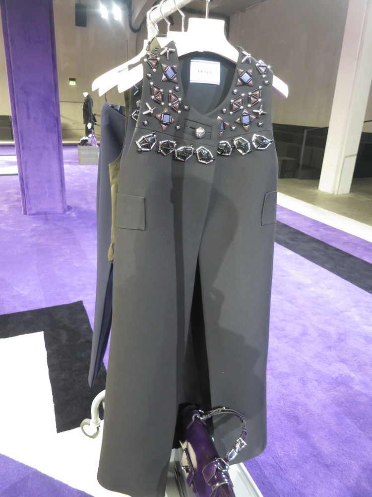 Prada 2012ﶬƷDƬ