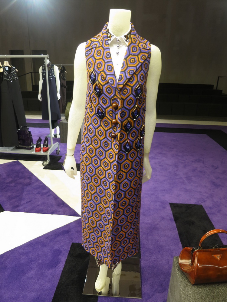 Prada 2012ﶬƷDƬ