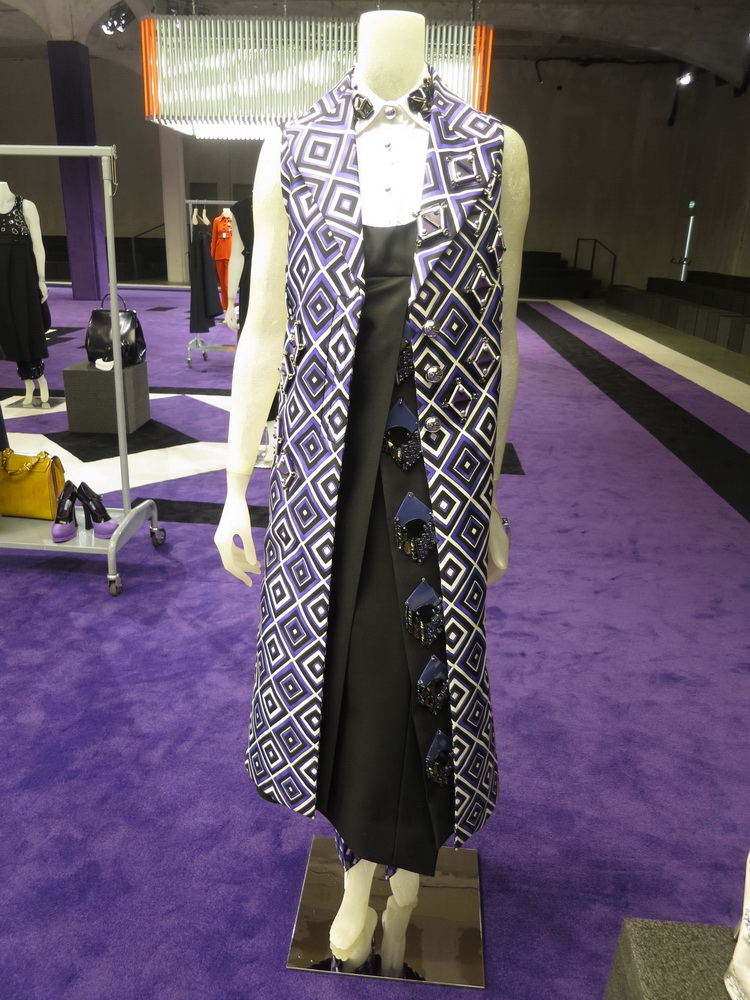 Prada 2012ﶬƷDƬ