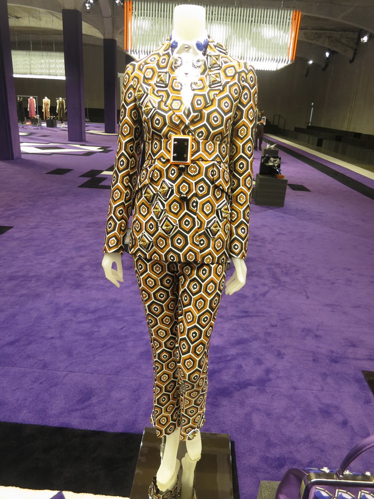 Prada 2012ﶬƷDƬ