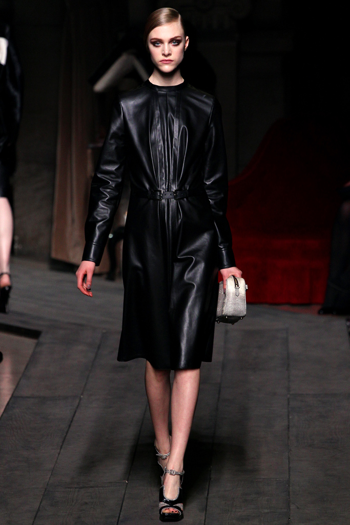 Loewe 2012ﶬϵиDƬ
