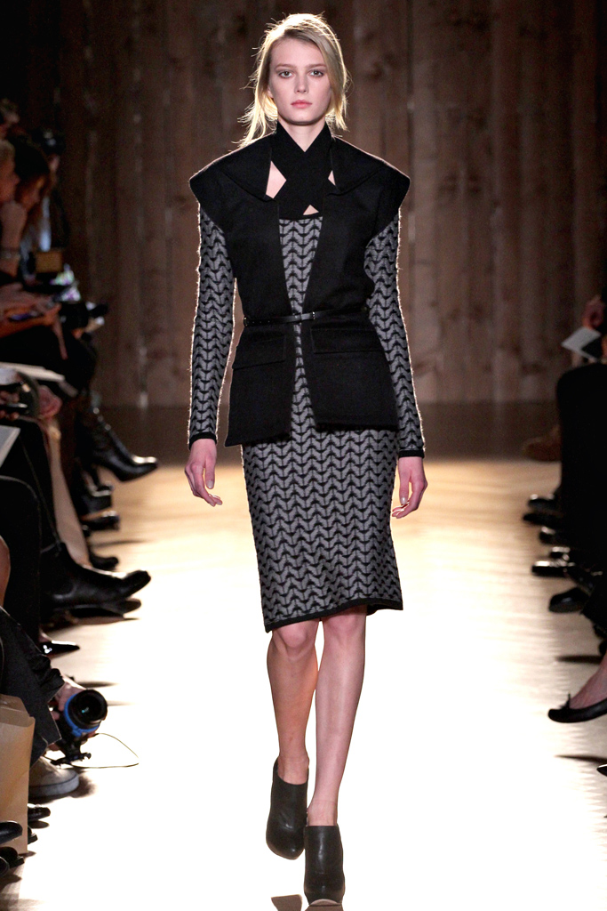 Roland Mouret 2012ﶬϵиDƬ