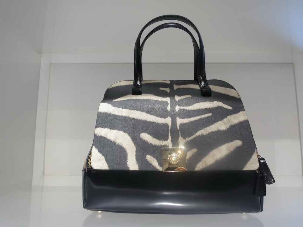 Furla ReseeDƬ