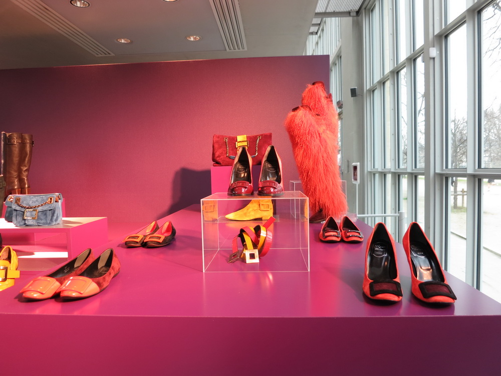 Roger Vivier ReseeDƬ