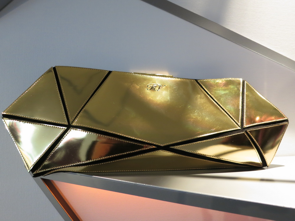 Roger Vivier ReseeDƬ