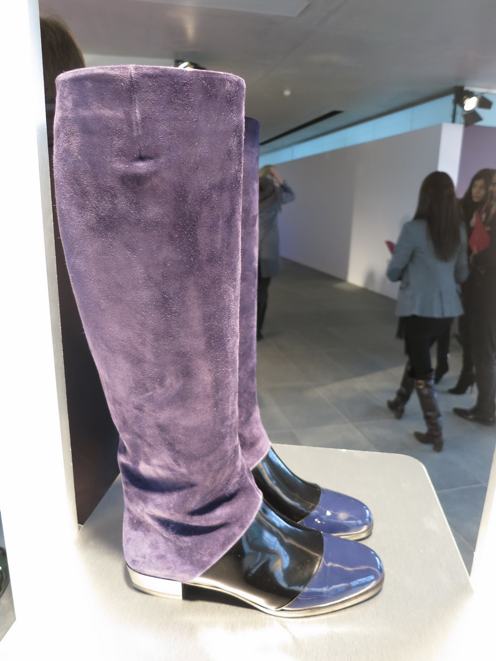 Roger Vivier ReseeDƬ