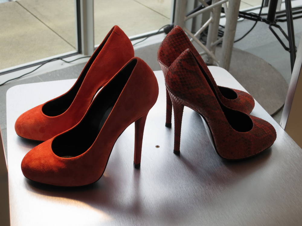 Roger Vivier ReseeDƬ