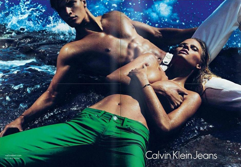 Calvin Klein Jeans 2012ďV DƬ