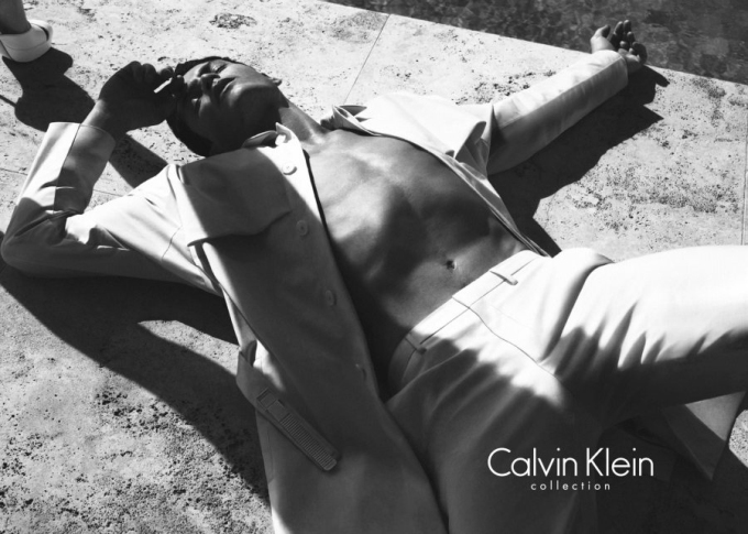 Calvin Klein 2012ďV DƬ