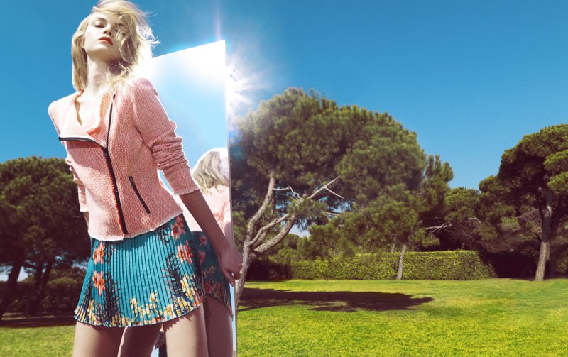 Stradivarius Brighten Me Up 2012ļV DƬ