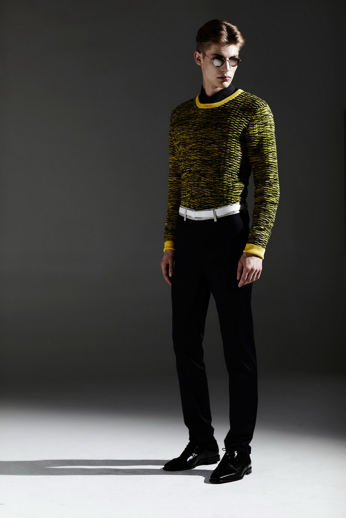 Jonathan Saunders 13bDƬ