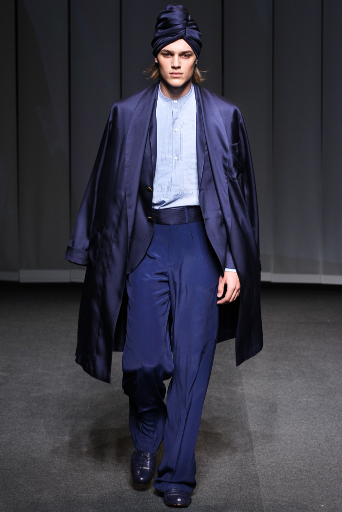 Etro 13bDƬ