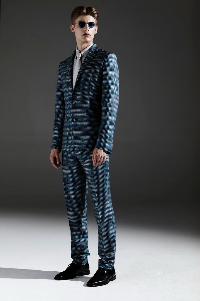 Jonathan Saunders 13bDƬ