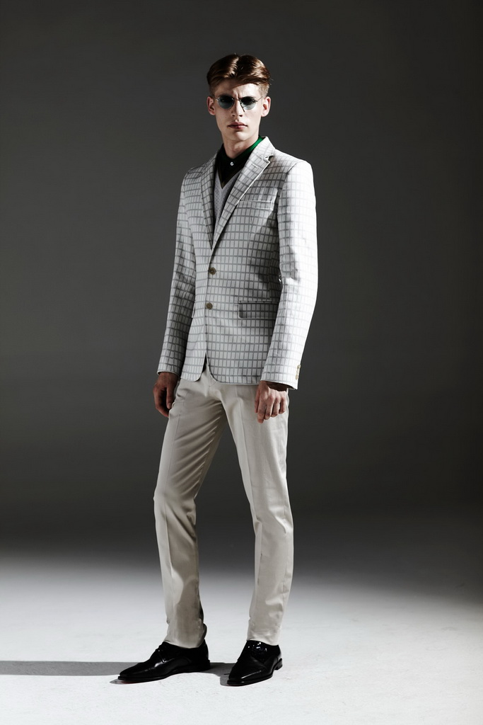 Jonathan Saunders 13bDƬ