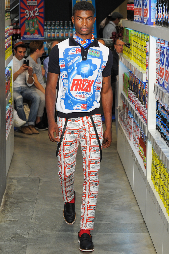 Moschino 13bDƬ