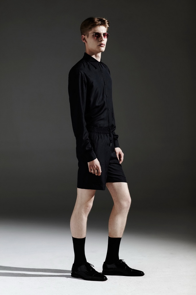 Jonathan Saunders 13bDƬ
