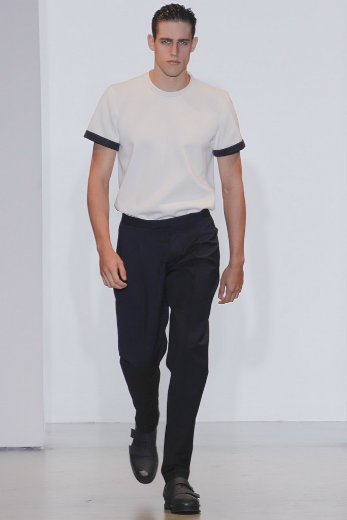 Calvin Klein 13bDƬ