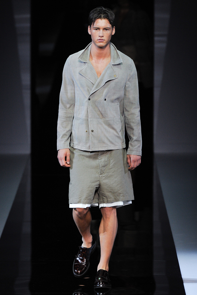 Emporio Armani 13bDƬ