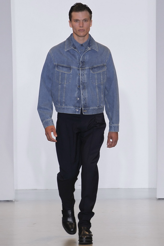 Calvin Klein 13bDƬ