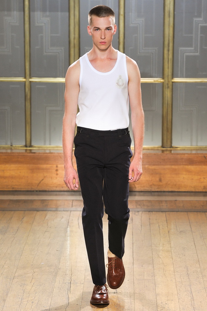 Nicole Farhi 13bDƬ
