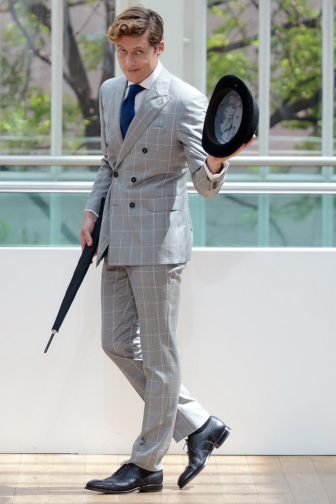Hackett London 13bDƬ