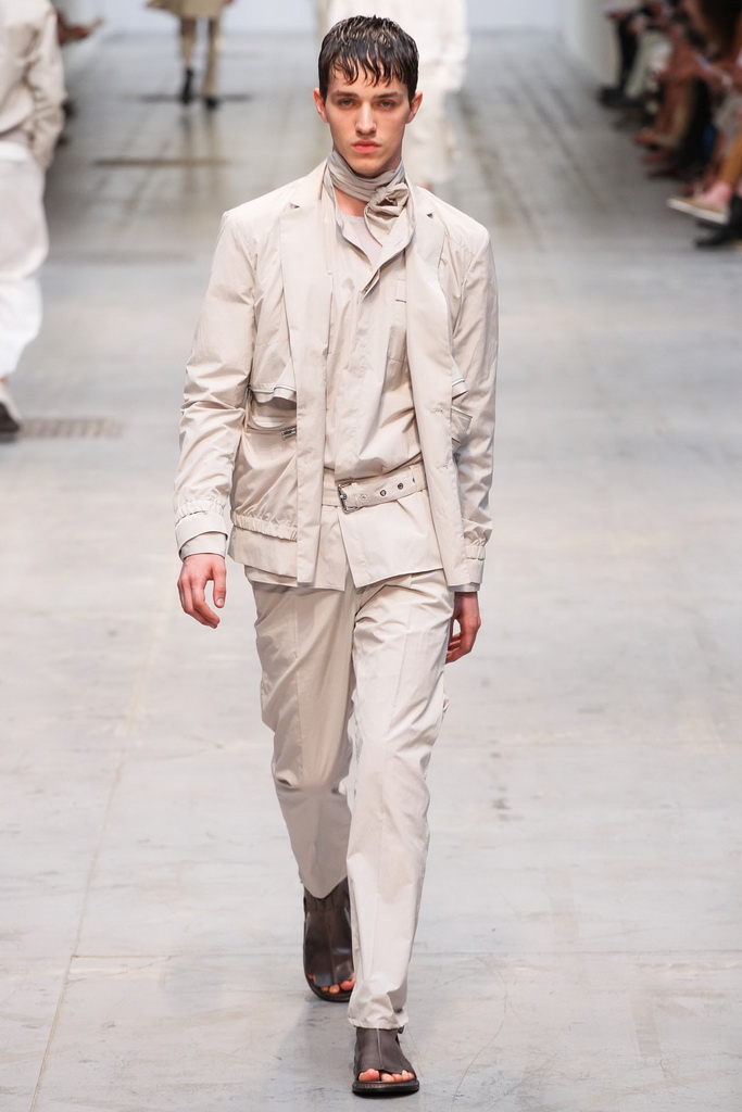 Costume National Homme 13bDƬ