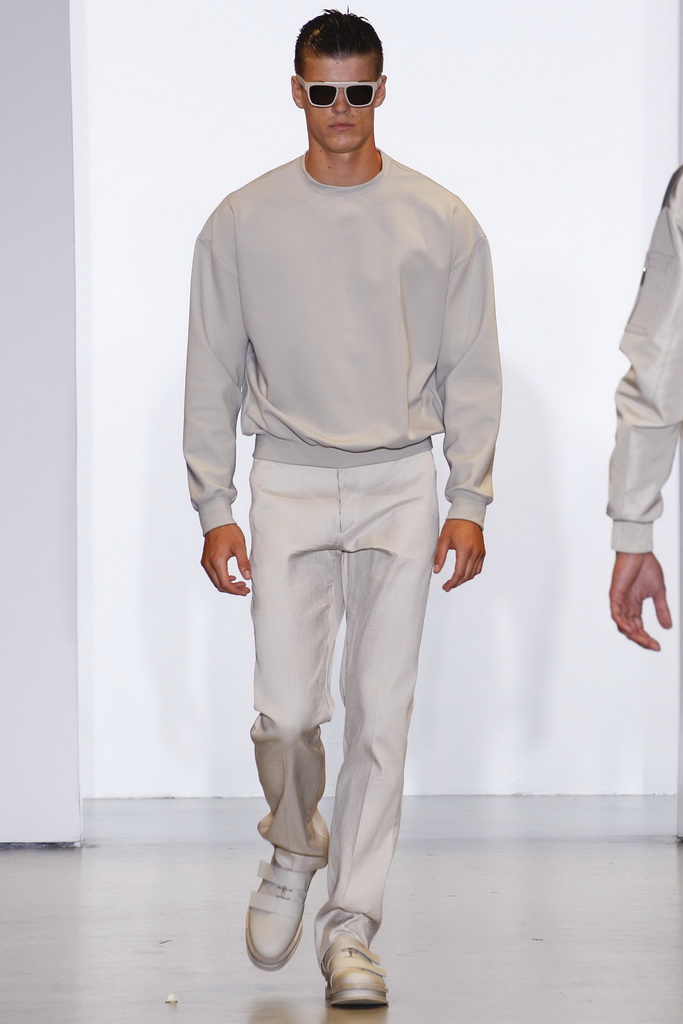 Calvin Klein 13bDƬ