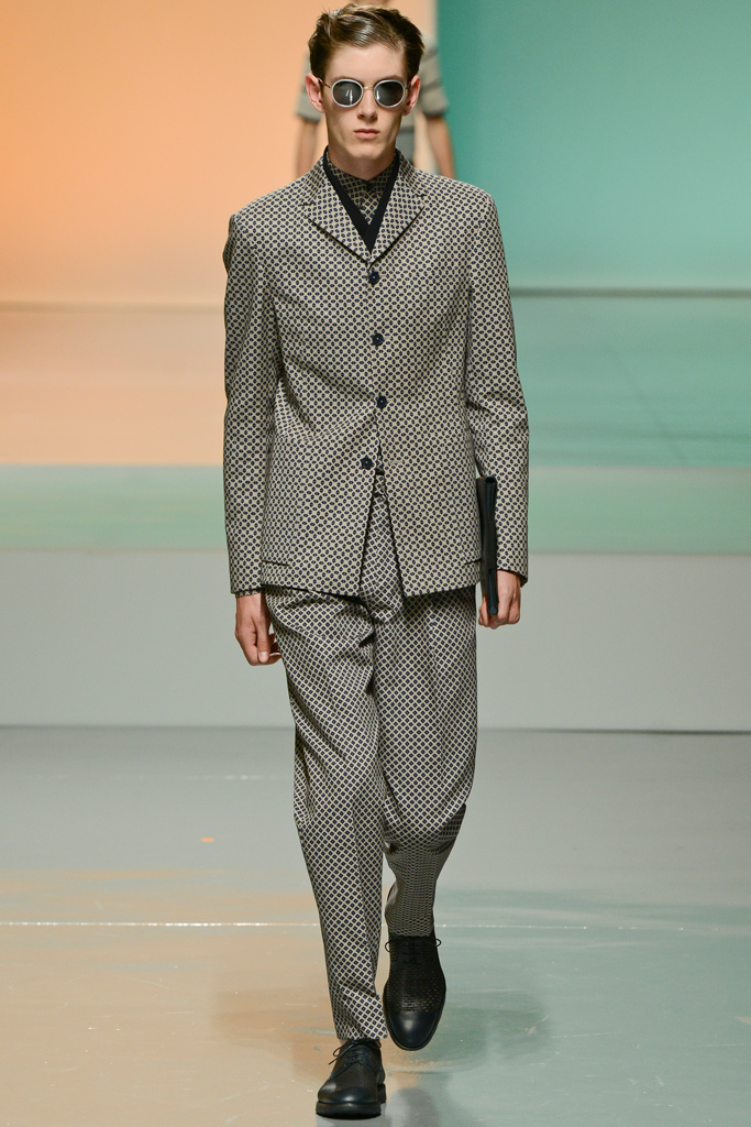 Z Zegna 13bDƬ