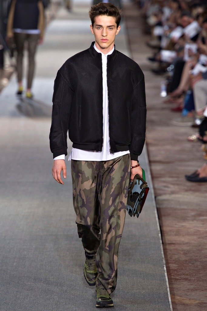 Valentino 13bDƬ