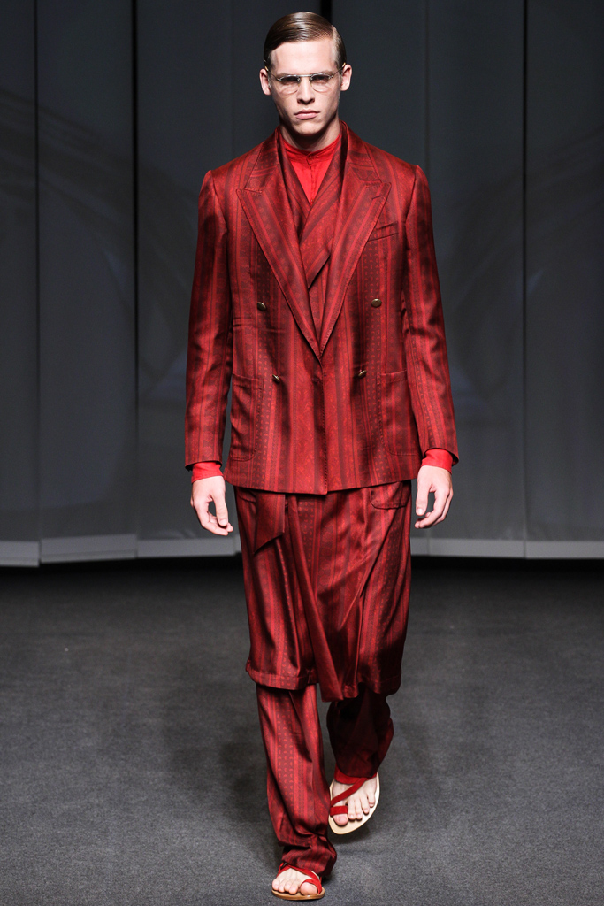 Etro 13bDƬ