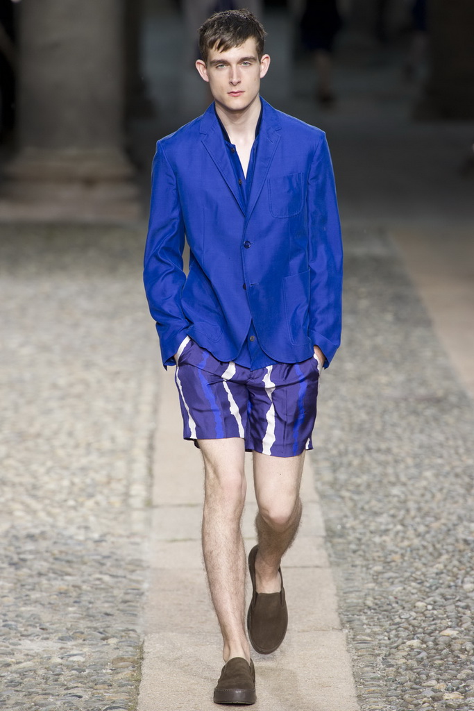 Neil Barrett 13bDƬ