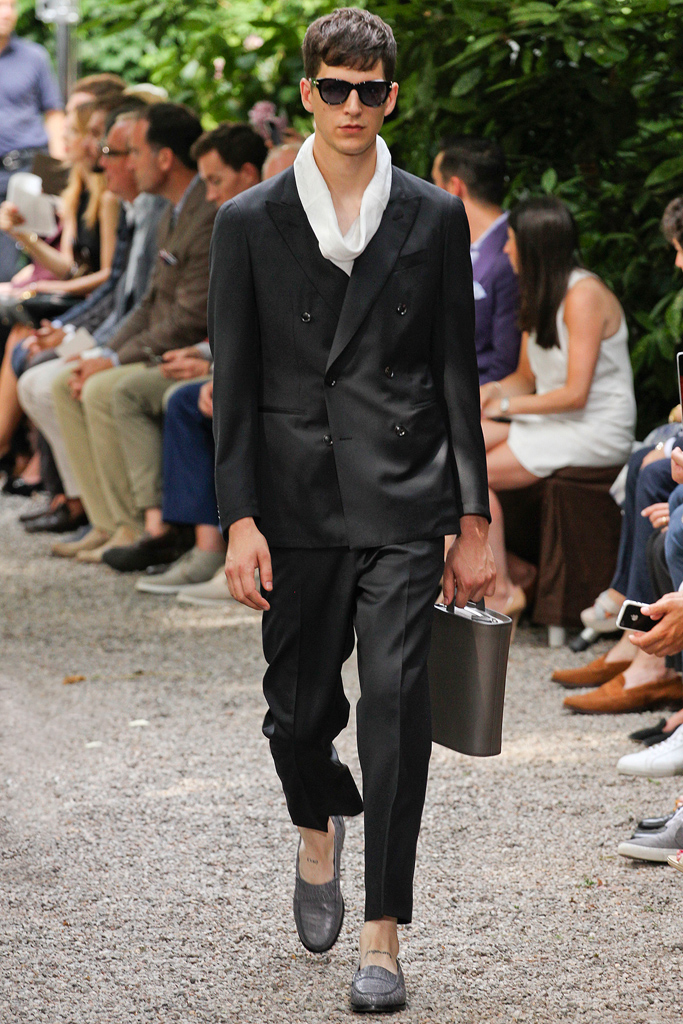 Trussardi 13bDƬ