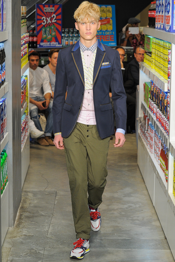 Moschino 13bDƬ