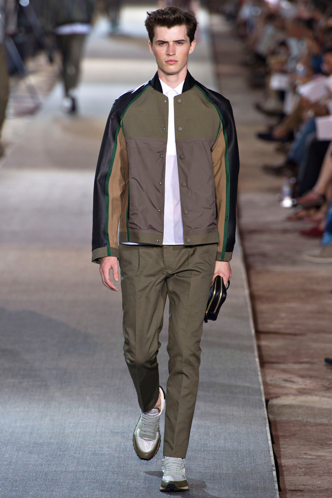 Valentino 13bDƬ