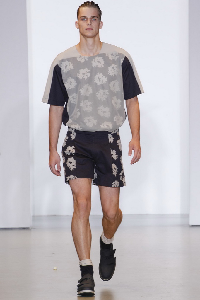 Calvin Klein 13bDƬ