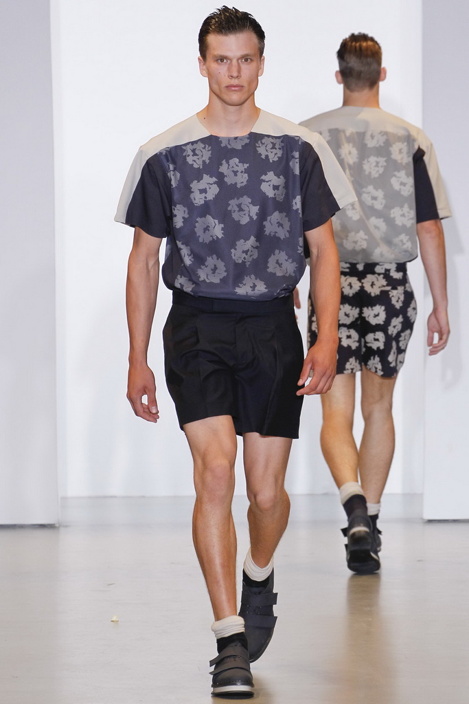 Calvin Klein 13bDƬ