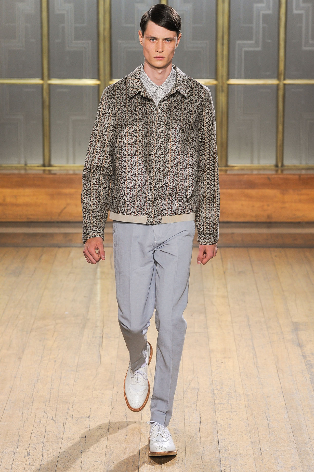 Nicole Farhi 13bDƬ