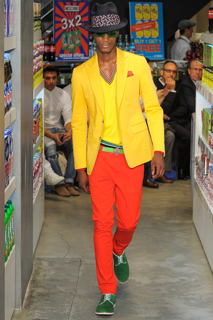 Moschino 13bDƬ