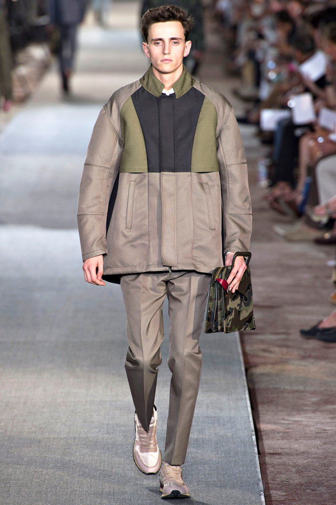 Valentino 13bDƬ