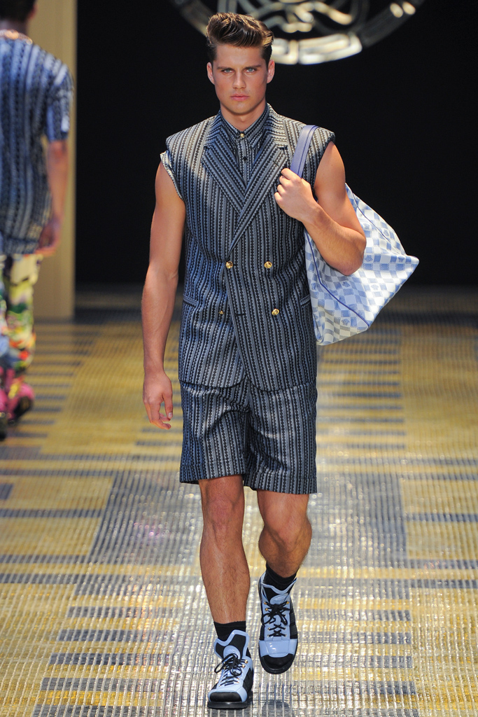 Versace 13bDƬ