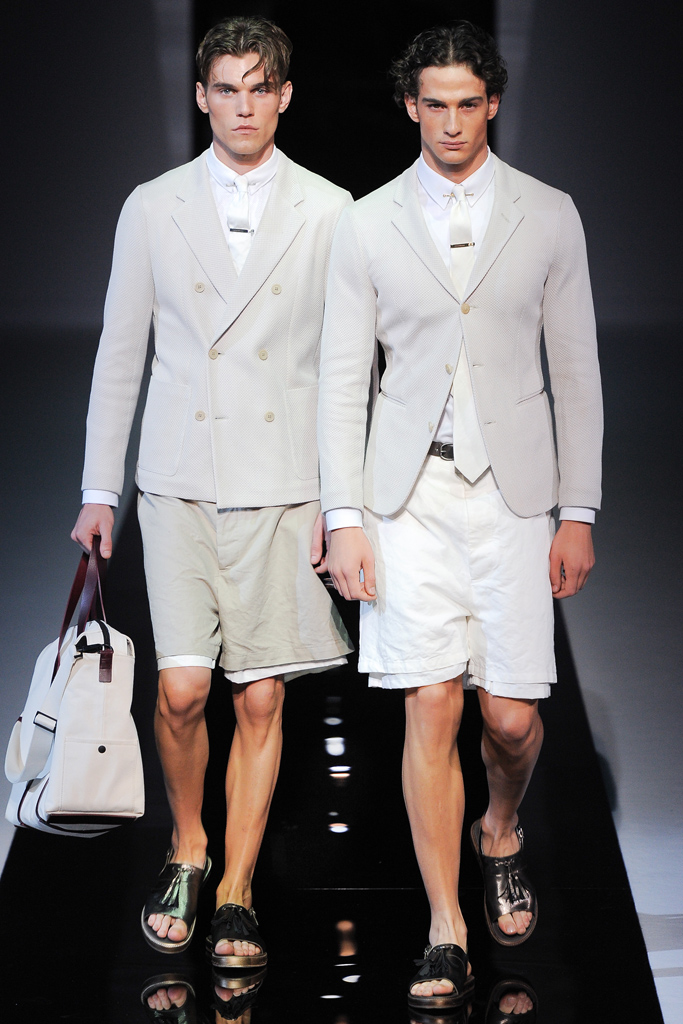 Emporio Armani 13bDƬ