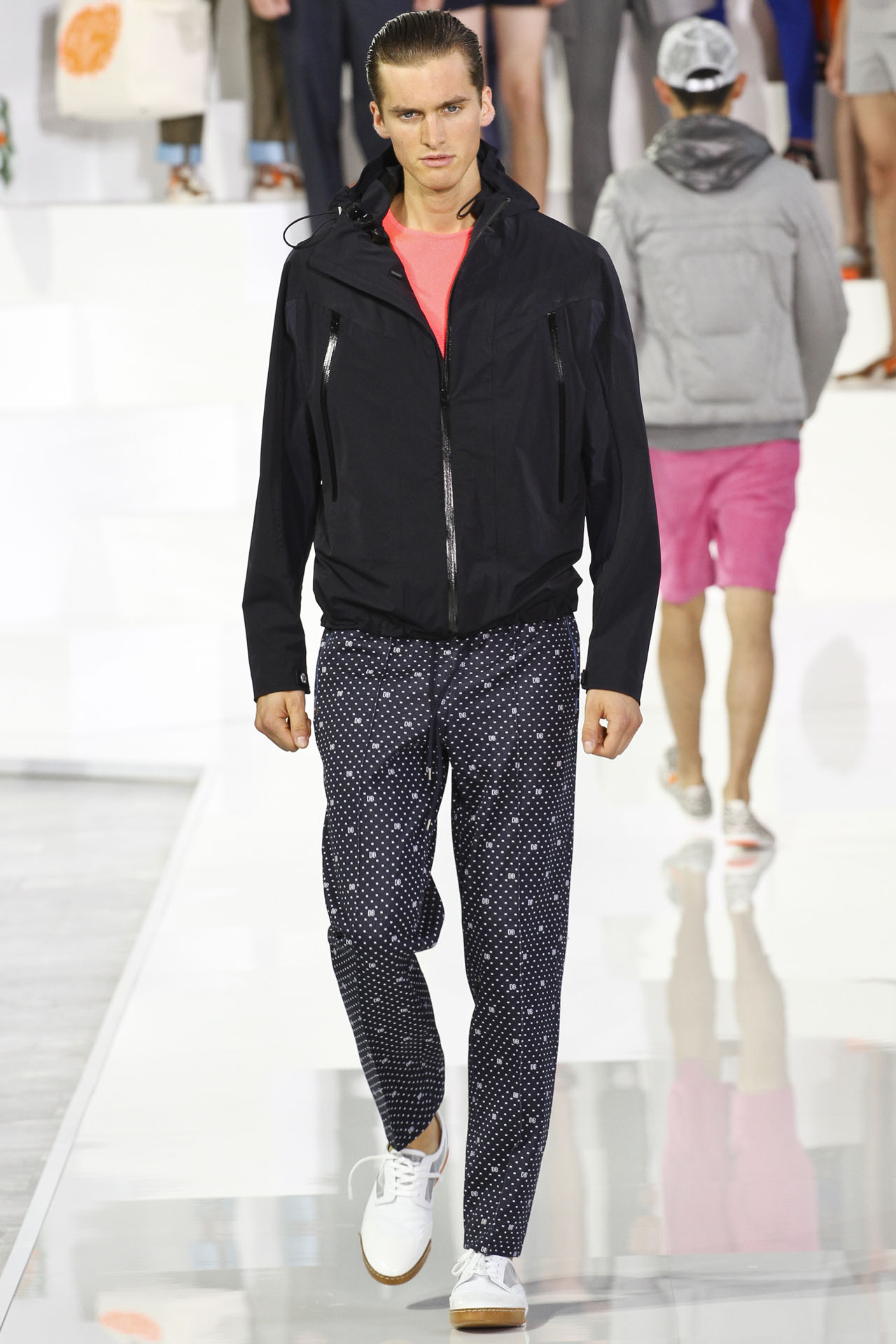 Dirk Bikkemberg 13bDƬ
