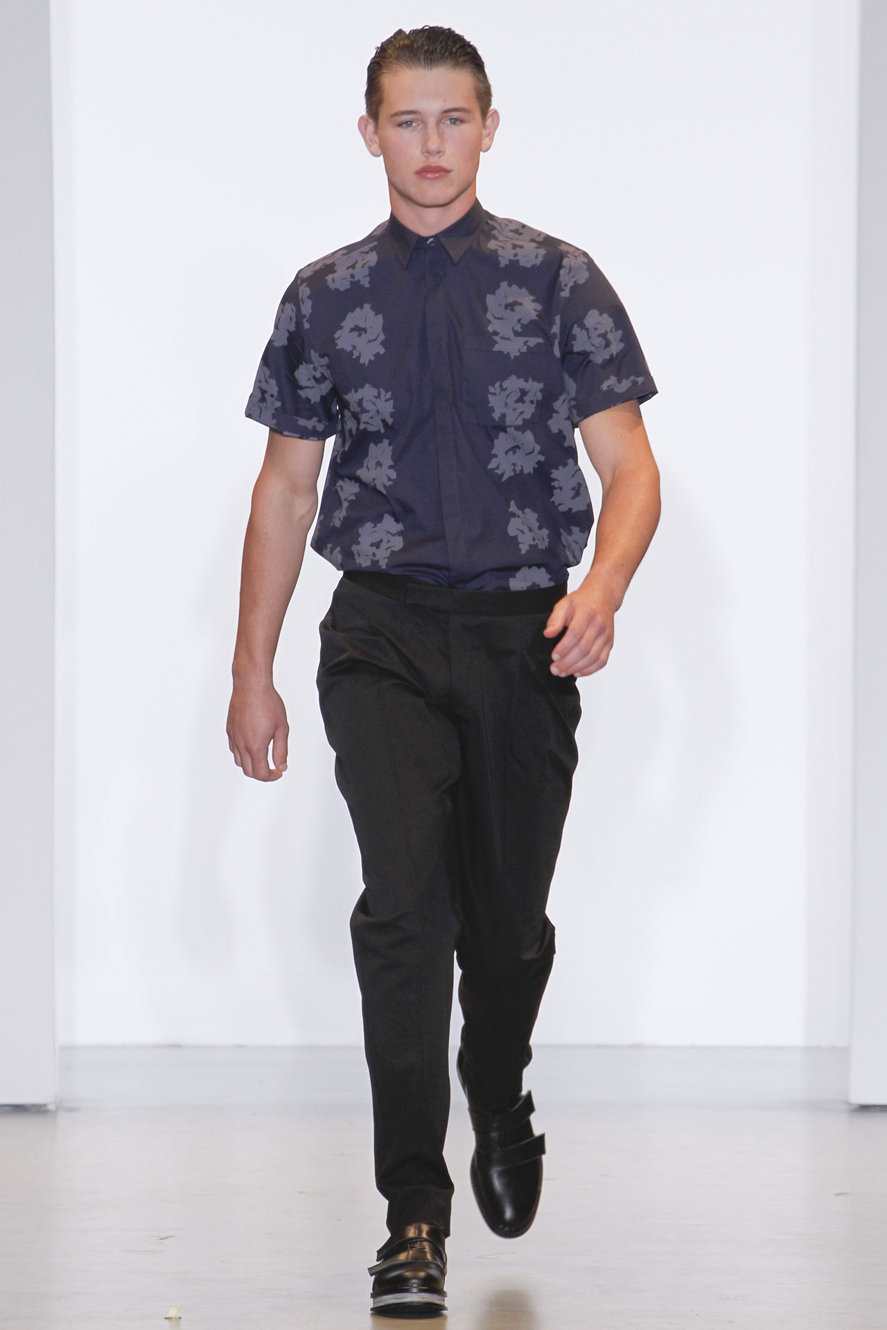 Calvin Klein 13bDƬ