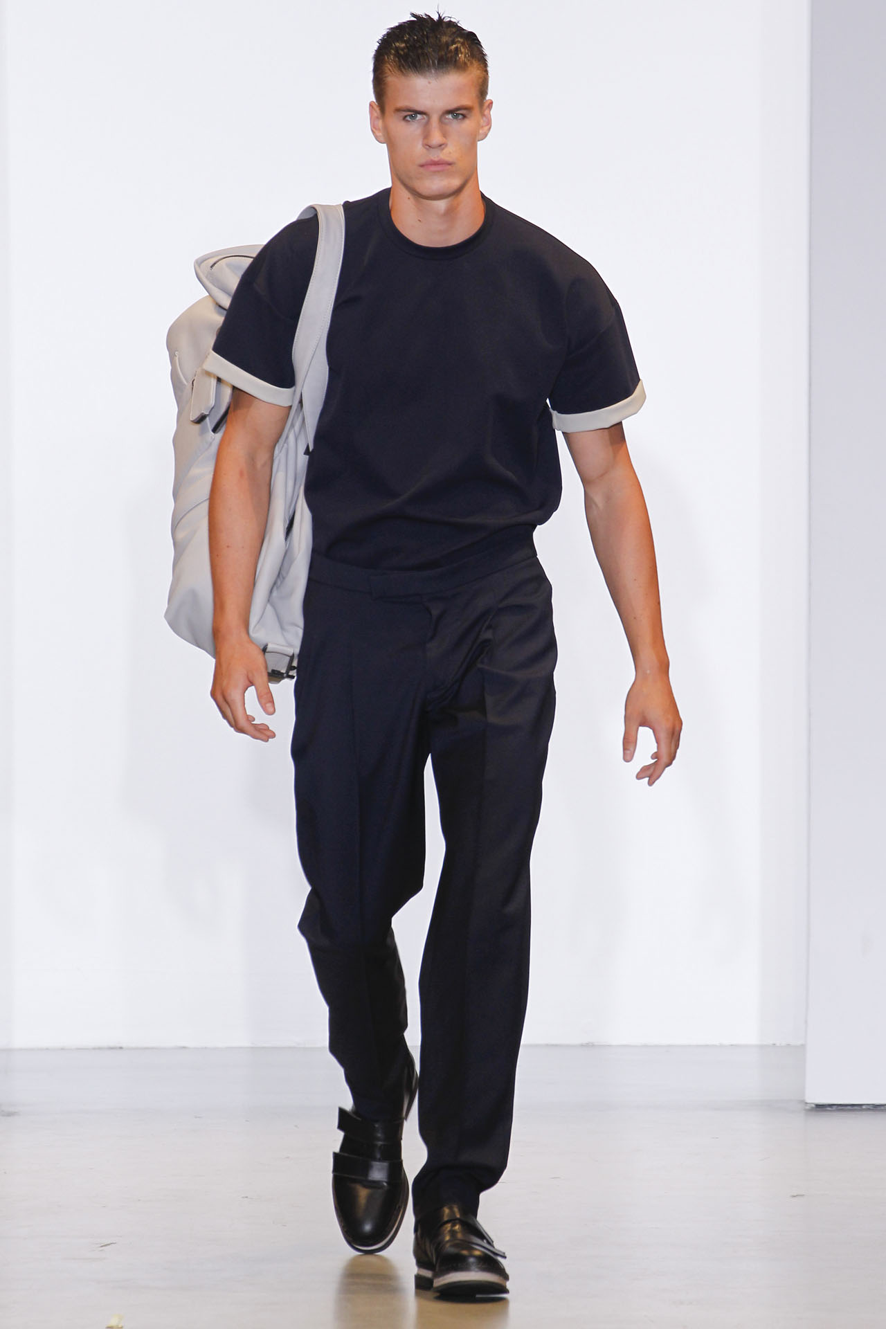 Calvin Klein 13bDƬ