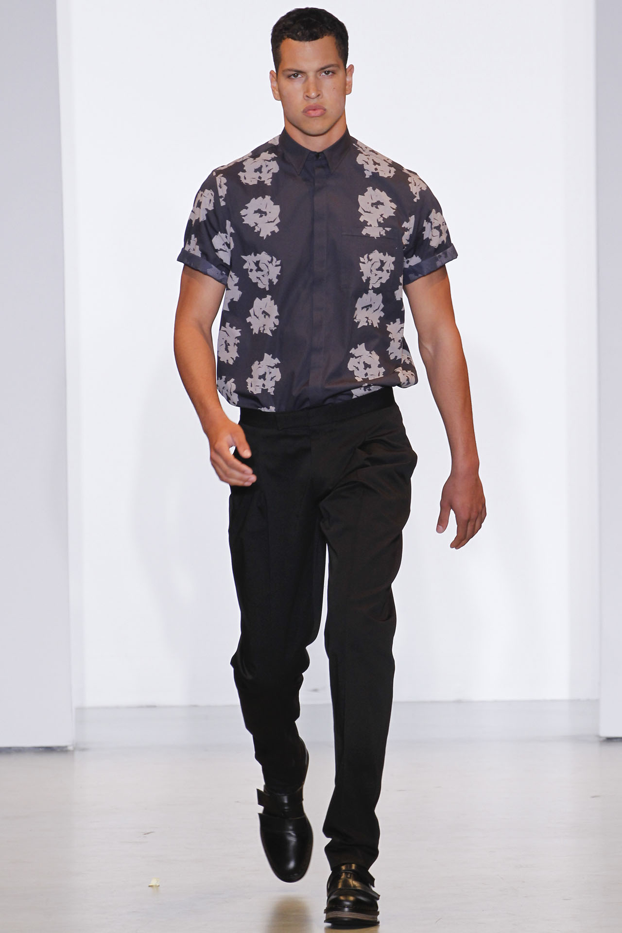 Calvin Klein 13bDƬ