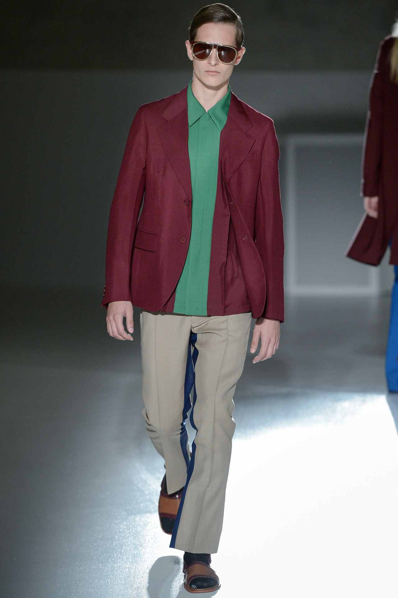 Prada 13bDƬ