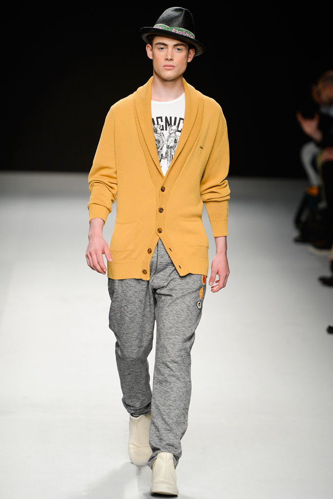 Vivienne Westwood 13bDƬ