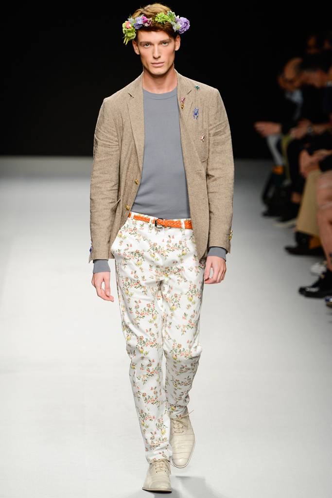 Vivienne Westwood 13bDƬ
